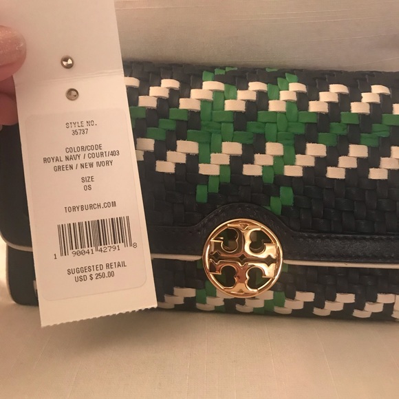 🎀Tory Burch wallet🎀 - Picture 3 of 6